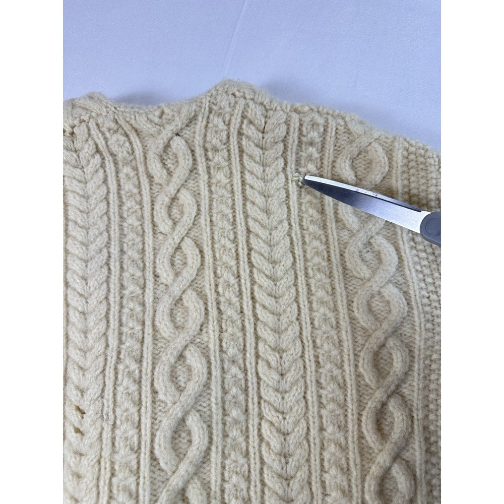 Handmade Vtg Cable Knit Cardigan Sweater Womens Sz Medium Grandma Knitting Ivory - Picture 10 of 10